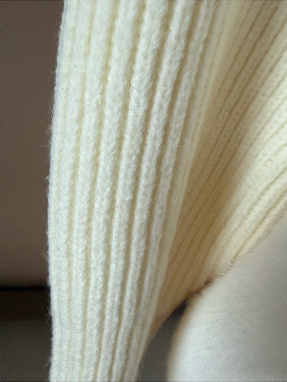 Christian Siriano Cream Faux Fur & Ribbed Sleeve Zip Jacket - Picture 7 of 10